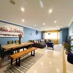 Sea View W Pool, Terrace & Parking * Cascais
