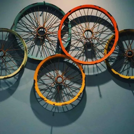 Sea View W Pool, Terrace & Parking Lägenhet