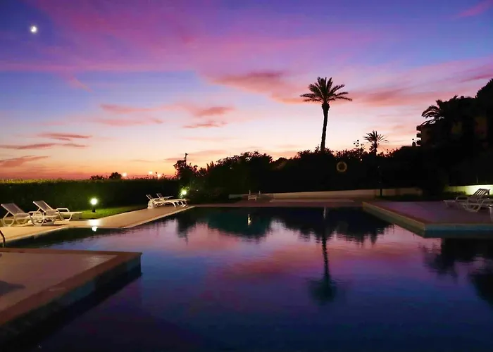 Sea View W Pool, Terrace & Parking דירה קסקאיס