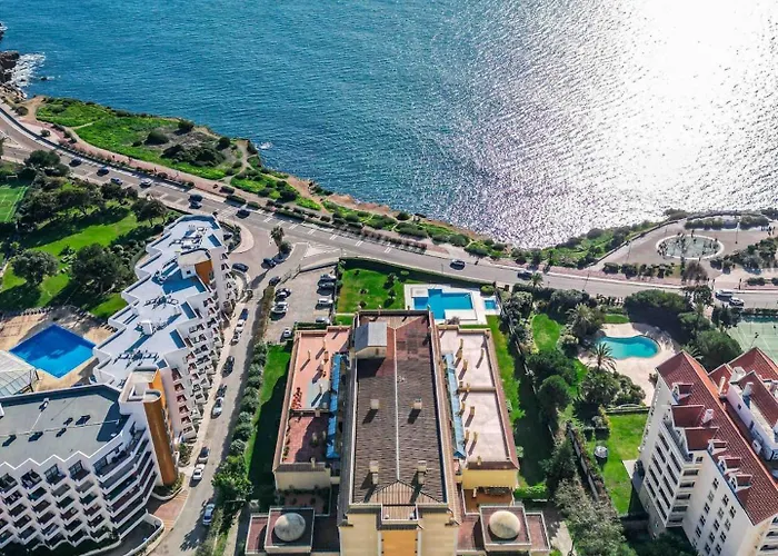 דירה Sea View W Pool, Terrace & Parking *