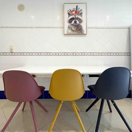 Sea View W Pool, Terrace & Parking